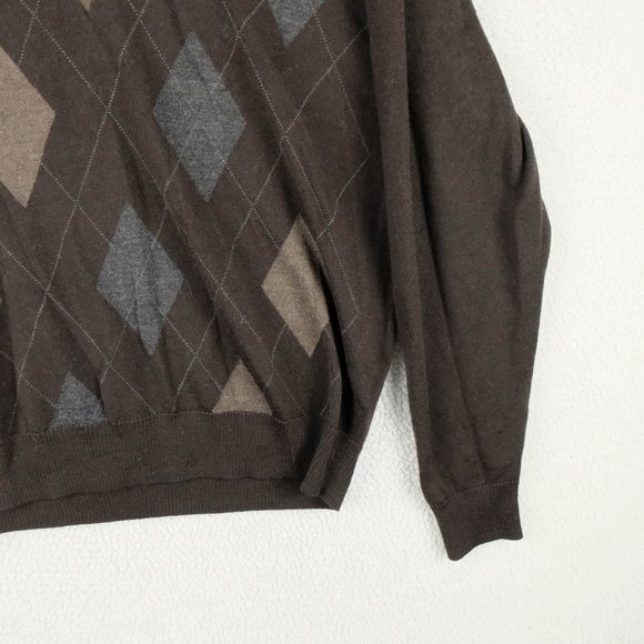 Alfred Sung Sweater Mens Large Brown Argyle Merino Wool Blend V Neck Preppy - Picture 3 of 7